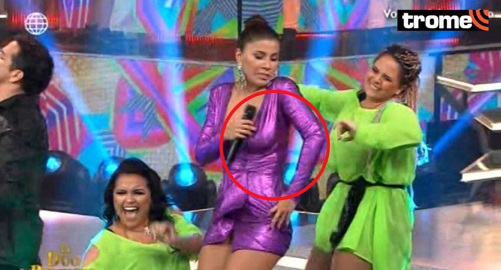 Yahaira Plasencia tuvo un accidente con su vestuario y casi muestra más de la cuenta