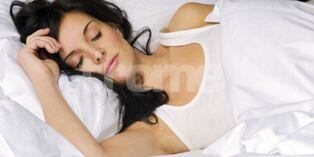 La posición ideal para dormir, ¿sabes cuál es? ¡Aquí te contamos!