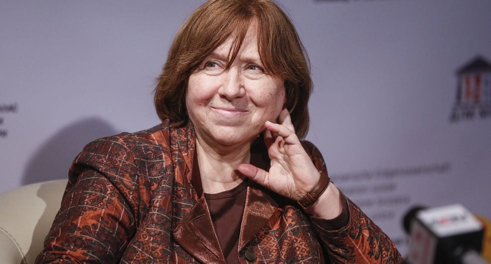 Los representantes de la serie aún no han contestado a las interrogantes de la autora Svetlana Alexiévich por omitir su nombre y el de su obra. (Foto: EFE)