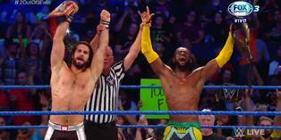 WWE: Seth Rollins y Kofi Kingston derrotaron al equipo de Kevin Owens y Sami Zayn en SmackDown Live | VIDEO