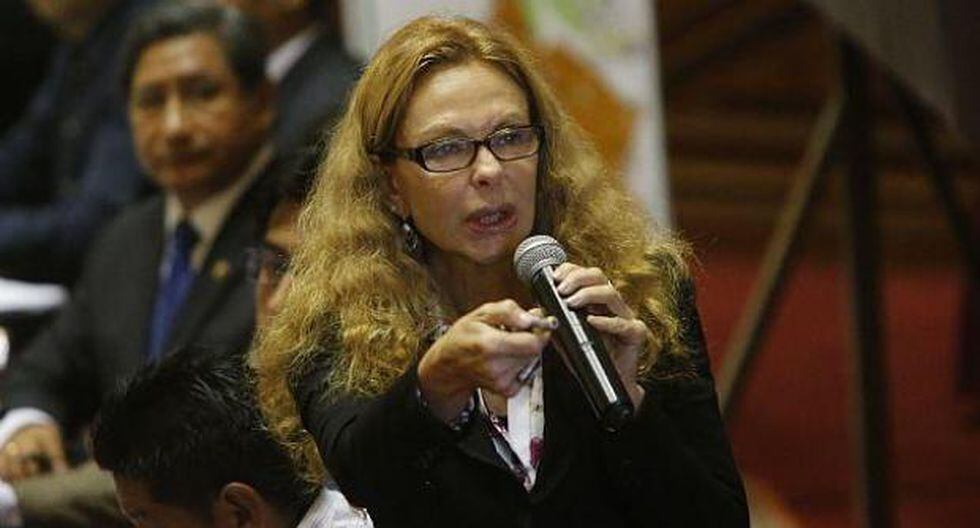 La ex primera dama Eliane Karp resaltó que "todo ser humano es inocente hasta probado culpable". (Foto: GEC)