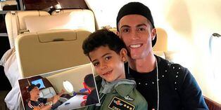 Cristiano Ronaldo: Este es el festejo en la cara de su hijo que ya se hizo viral | VIDEO | FOTOS