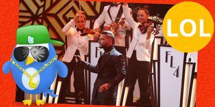 Maluma cantó‘Felices los 4’ en los Latin Grammy pero a Twitter no les gustó la versión sinfónica de su tema