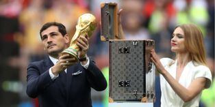 Rusia 2018: Iker Casillas y la bella modelo Natalia Vodianova presentaron la Copa del Mundo | FOTOS