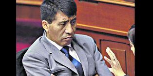 Moisés Mamani: Congreso levantó inmunidad al congresista para procesarlo por tocamientos indebidos