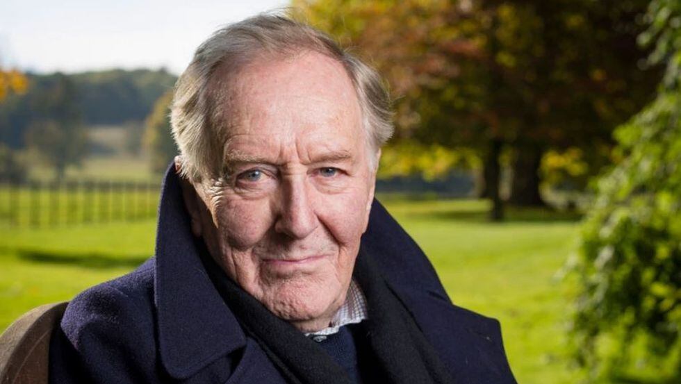Robert Hardy.
