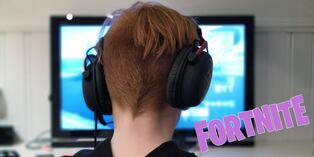 Niño recauda dinero para ayudar a su padre con cáncer transmitiendo 10 horas al día sus partidas de Fortnite