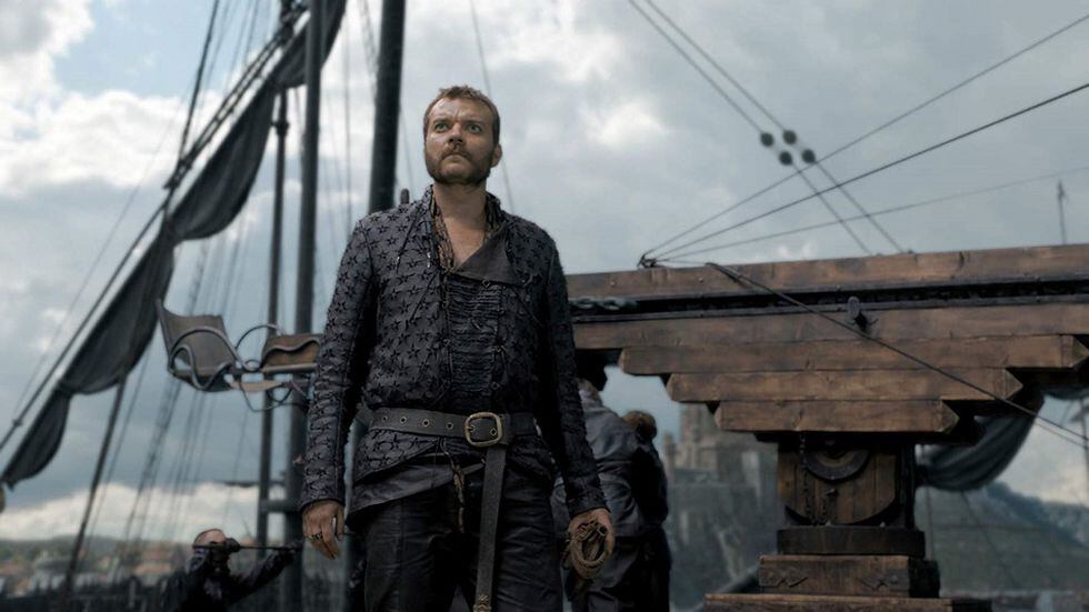 ¿Qué mira Euron Greyjoy en el cielo? (Foto: HBO)