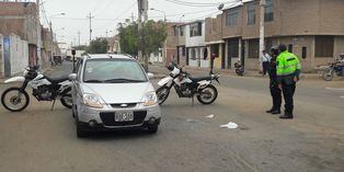 Falsos pasajeros piden carrera a taxista, no se deja robar auto, lo balean y dejan en al borde de la muerte en Chiclayo