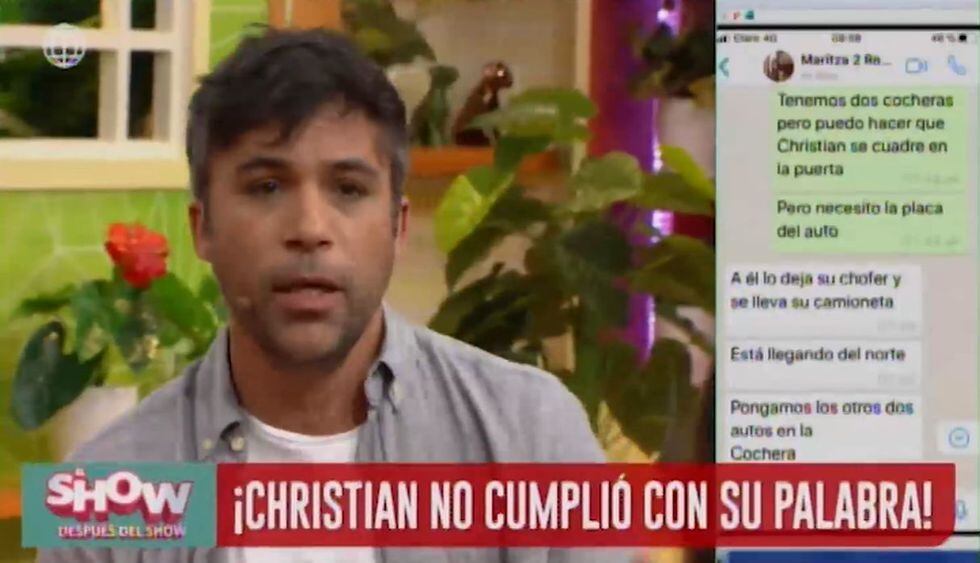 Renzo Schuller muestra las capturas de pantalla donde coordinaban la entrevista con Christian Domínguez.