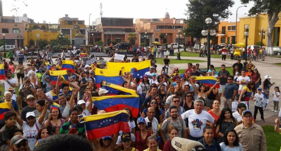 El número de migrantes venezolanos se incrementó desde el anuncio de solicitud de visa para el ingreso al territorio nacional. (Foto: GEC)