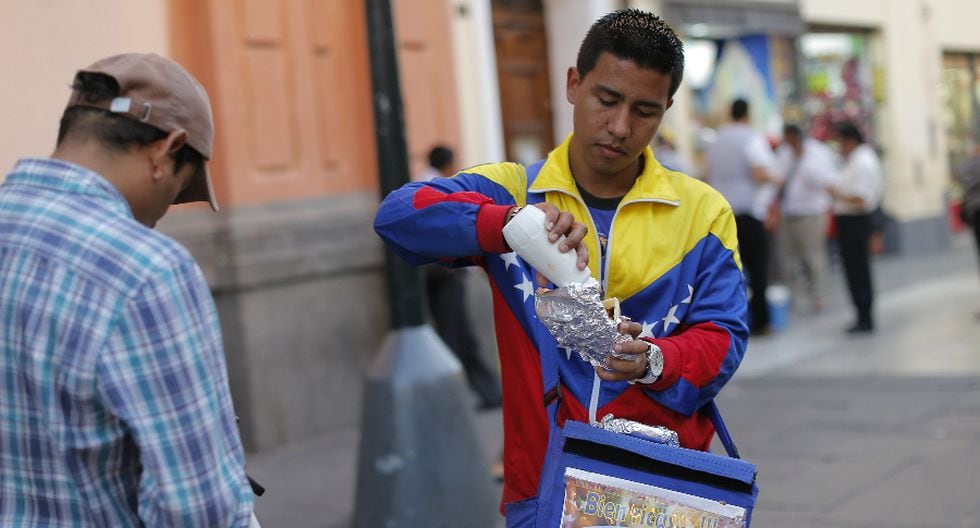 Piden a Luis Castañeda que permita a venezolanos vender en las calles.