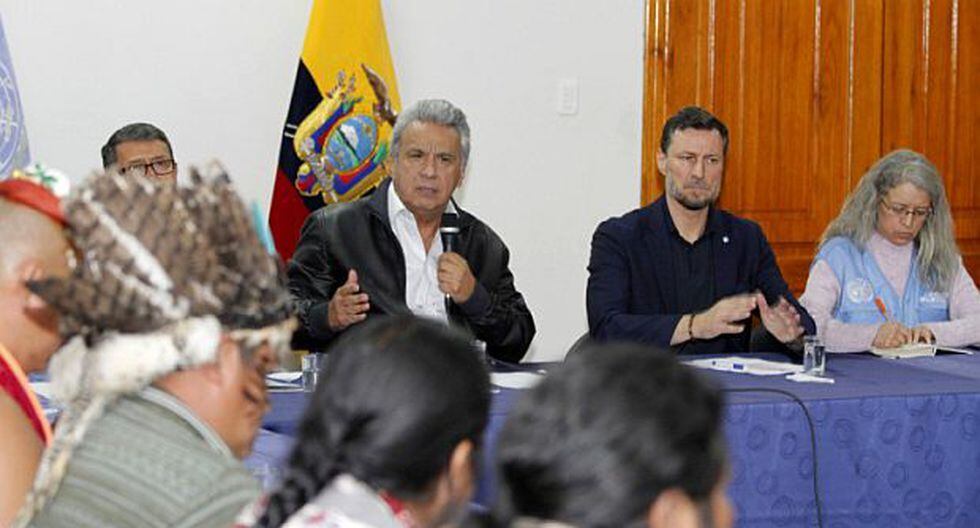 El presidente Lenín Moreno sostuvo una negociación directa con representantes de la Confederación de Nacionalidades Indígenas por más de 4 horas en Quito. (Foto: Twitter)<br>