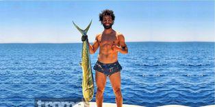 Mohamed Salah pescó este impresionante 'Perico' durante sus vacaciones |VIDEO |FOTOS