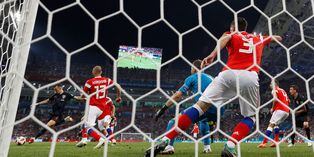 Croacia vs Rusia: Ivan Perisic y su violento remate que chocó en el palo y casi termina en un GOLAZO | VIDEO