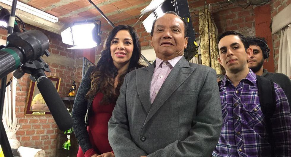 Tatiana Astengo feliz con 'Melcochita' de padre en 'Al fondo hay sitio'.