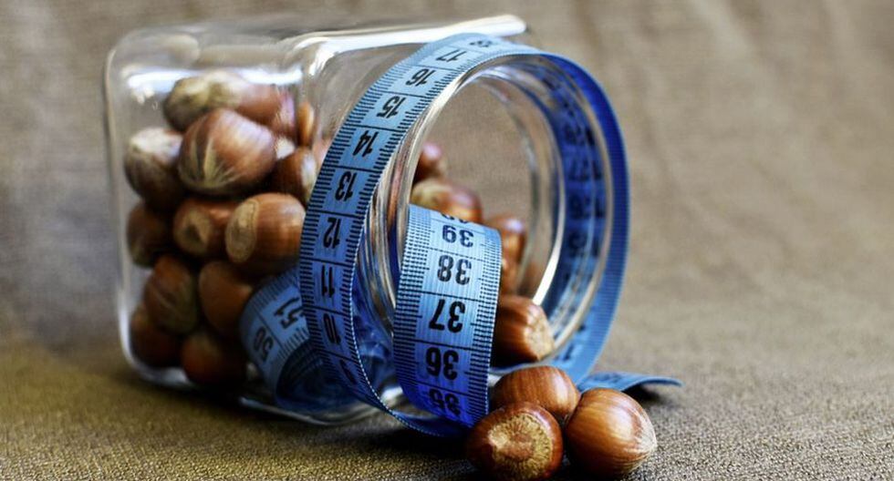 Hay alimentos que se deben evitar de noche para no subir de peso. (Foto: Pixabay)