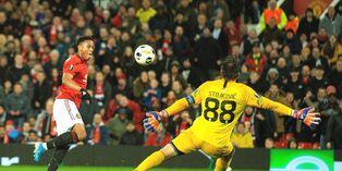 Anthony Martial se lleva a cuatro rivales y anota golazo en el Manchester United vs Partizán | VIDEO